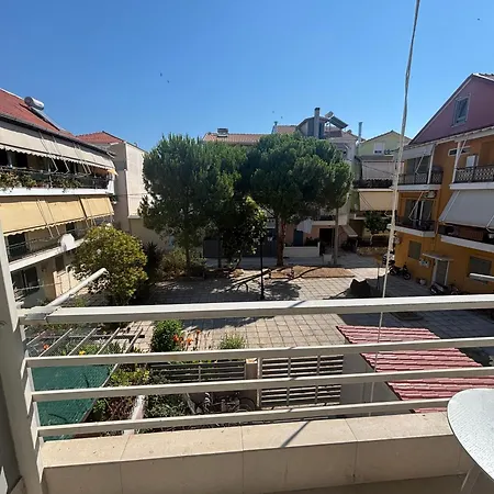 Ifi's 2 Bedrooms דירה